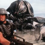 Neill Blomkamp tar styringen på ny Starship Troopers-film - HarDet Neill Blomkamp tar styringen på ny Starship Troopers-film