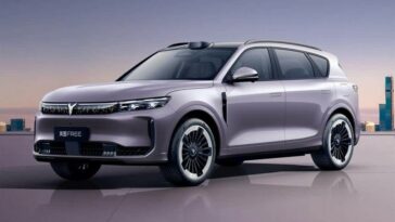 Oppdatert Voyah Free crossover med avansert nivå 3-autopilot lanseres i Shanghai