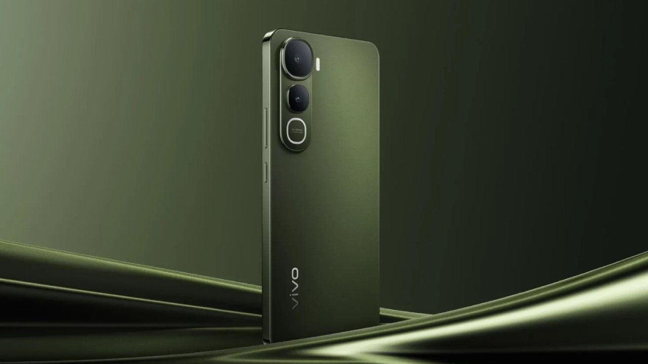 vivo Y400 5G: Budsjettvennlig 5G-mobil med kraftig batteri, rask lading og robust design