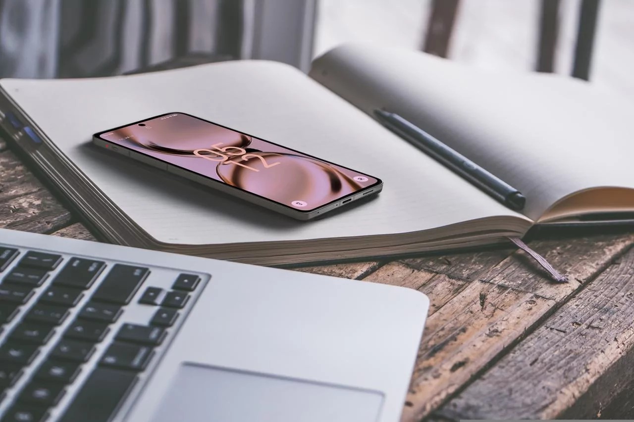 Denne nye mobilen nekter å spore deg – HIROH Phone tar opp kampen mot Google