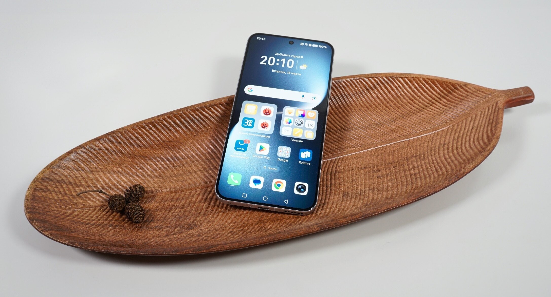 HONOR Magic8 Lite er avduket med vanntett design, 2,5 meters fallbeskyttelse, 108 MP kamera, OLED-skjerm og 7500 mAh batteri.